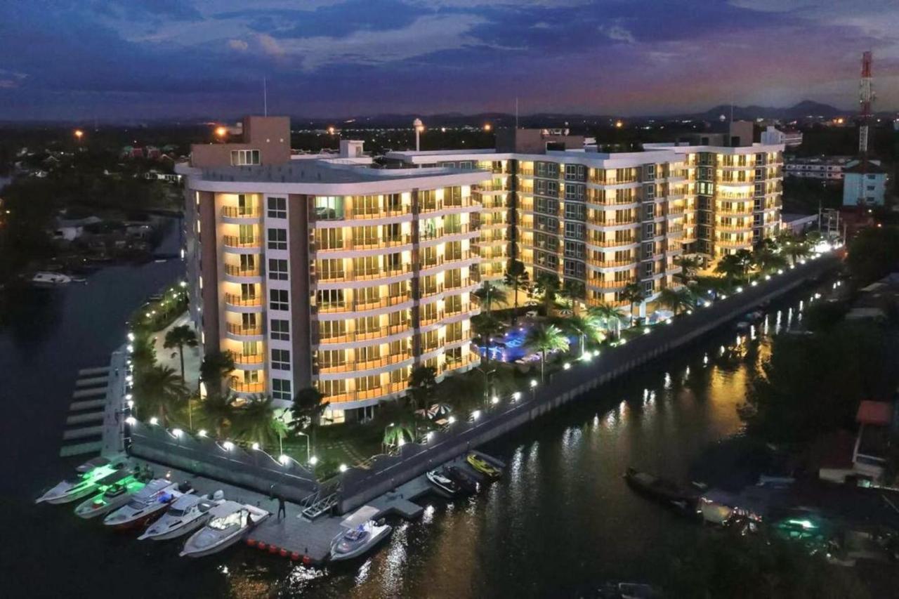Whale Marina Condominium На Джомтьен Экстерьер фото